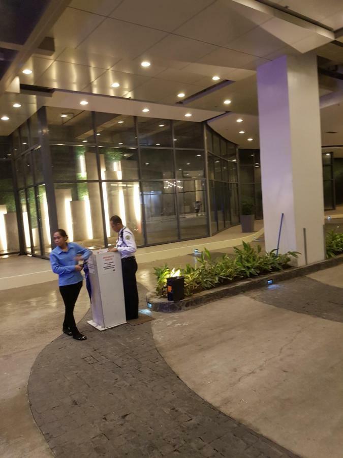 KC STUDIO 4 at Horizon 101 Cebu Bagian luar foto